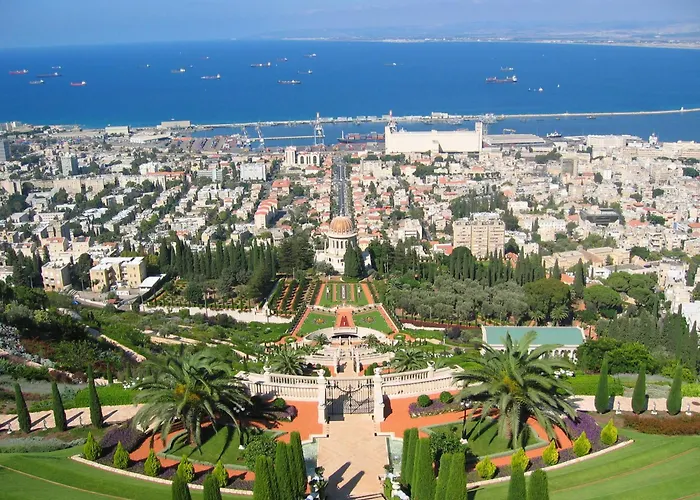 Haifa Hadar Urban Apartment